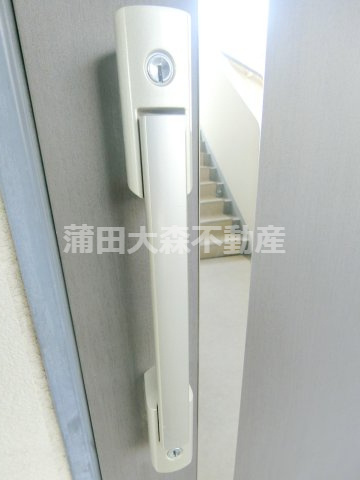 ケンジントンマンション大森WESTの玄関