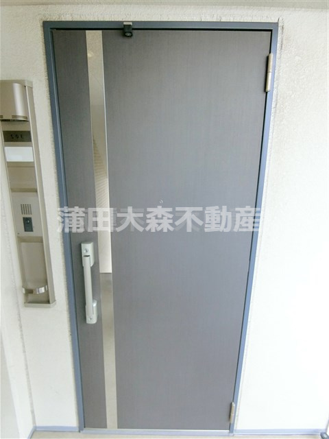 ケンジントンマンション大森WESTの玄関