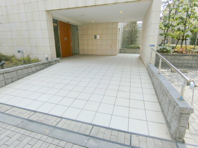 ケンジントンマンション大森WESTの外観