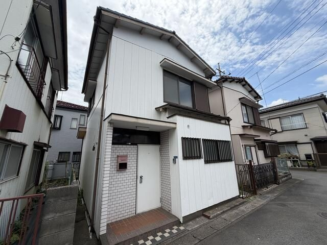 柏市逆井３丁目邸宅の外観