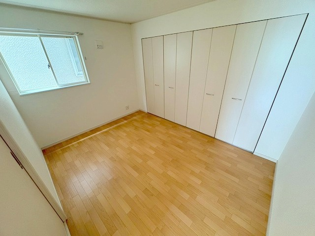 エターナルの内装