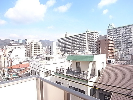 神戸市中央区雲井通３丁目の賃貸マンションの展望