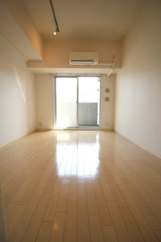 エスリード神戸海岸通の居間・リビング