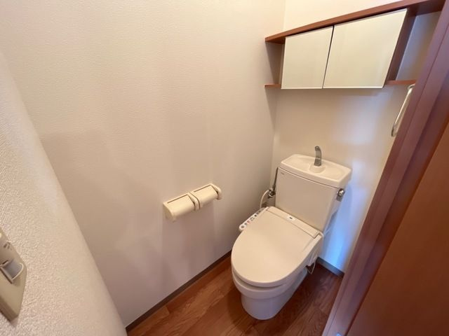 クレメント駒木Ｂのトイレ
