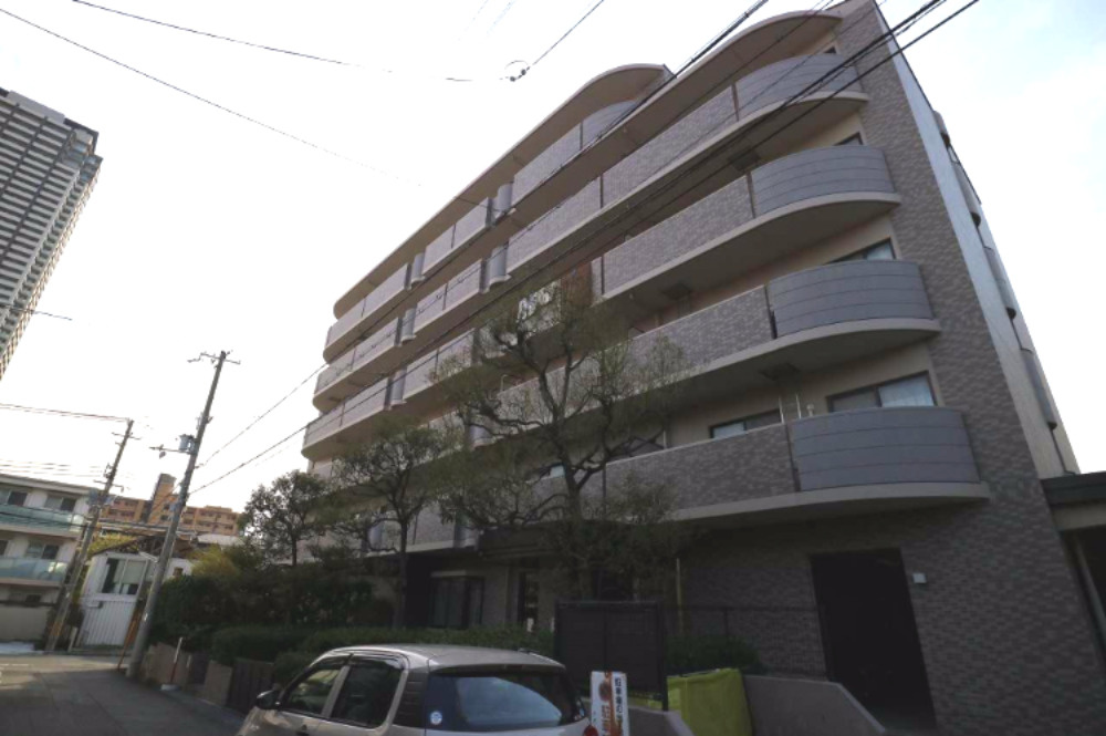 クオーレ御影の外観