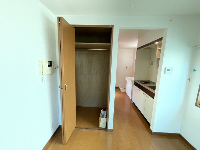芦屋市翠ケ丘町の賃貸マンションの収納