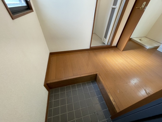 芦屋市翠ケ丘町の賃貸マンションの玄関