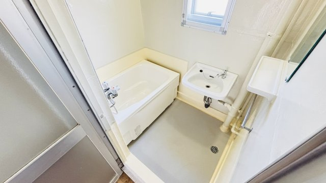 太宰府市都府楼南３丁目の賃貸マンションの浴室