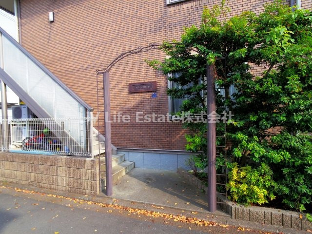 小金井市関野町１丁目のアパート