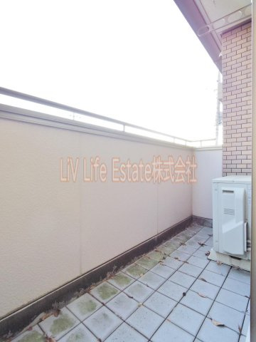 小金井市関野町１丁目のアパートのバルコニー|※同仕様写真