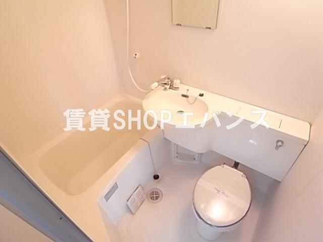 【浴室】 | 山京マンション | 落ち着いた空間のお風呂です