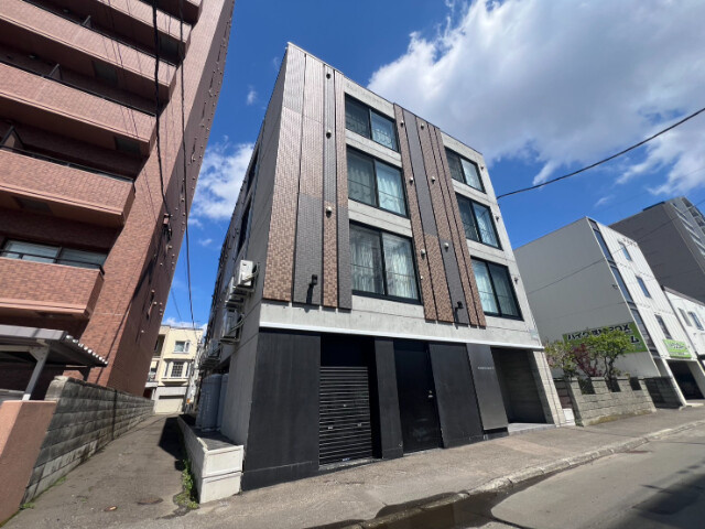 札幌市中央区南六条西１７丁目の賃貸マンション