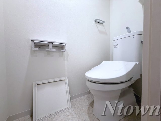 【トイレ】 | フォレスト コナ名駅 | ゆったりとした空間のトイレです