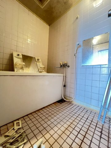 メゾン河村の浴室