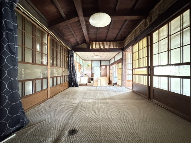 石岡市川又中古戸建の内装