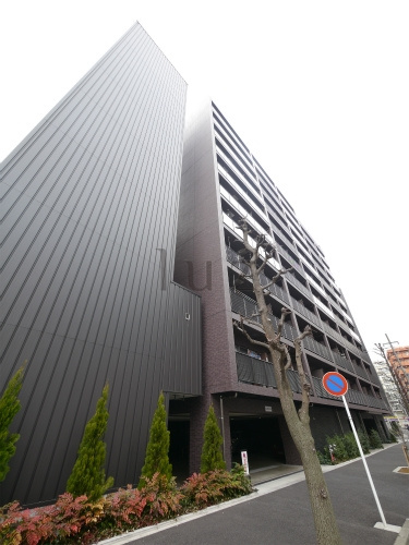 フェニックス新横濱クアトロの外観
