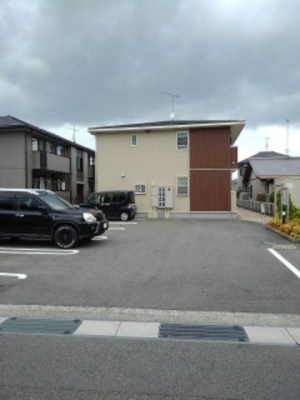 【駐車場】 | ベル　フィオーレ
