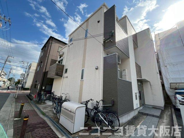 Loft清水の外観