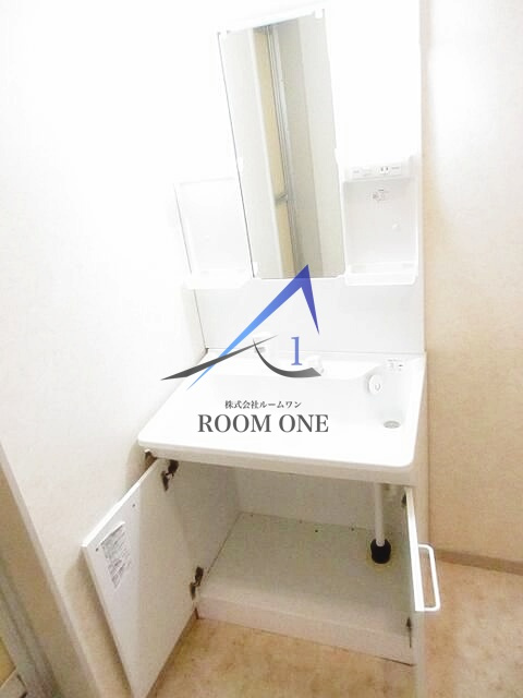 ハウスエムアンドアイＤの洗面所|洗面台です。