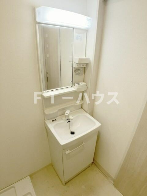 ルレーヴ市川の洗面所