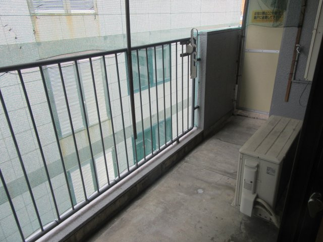 K,ｓ平野町のバルコニー