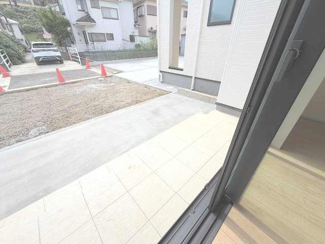 日の出町大久野第2期のその他|リビングからも外に出られます！