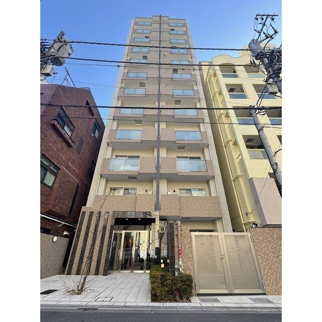 ヒューマンハイム新御徒町の外観