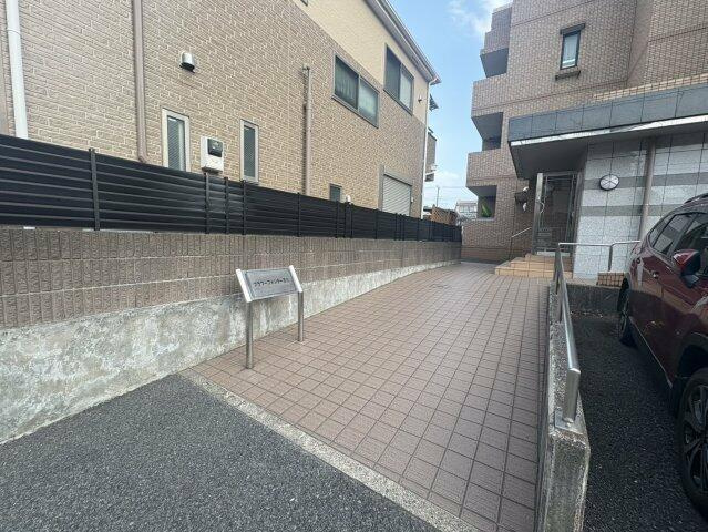 フラワーフォンテーヌⅡのエントランス