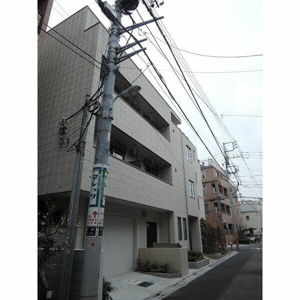 グランメゾン根岸の外観