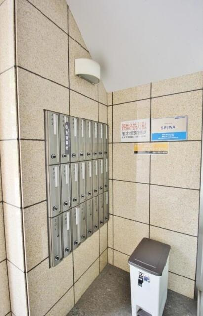 プロムナード岩楯のロビー