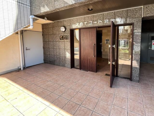 スカイコート錦糸町のエントランス