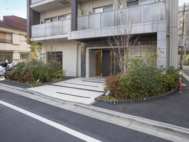 Ｒｉｓｉｎｇ　Ｐｌａｃｅ　浅草ＮＯＲＴＨの駐車場