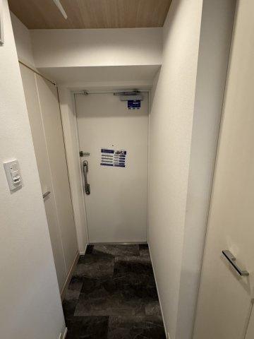 レジディア文京本郷Ⅱの玄関