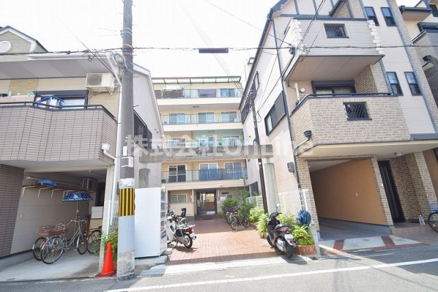 メゾンクロワールの外観