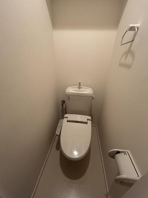 クレセール南青山のトイレ