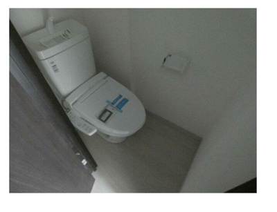 【トイレ】 | TKハウゼ矢口渡 | ゆったりとした空間のトイレです　・ネット使用料無料