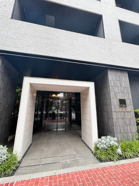 ＭＩＮＡＭＩＡＺＡＢＵ　ＮＯＲＴＨ(ミナミアザブ　ノース)のエントランス