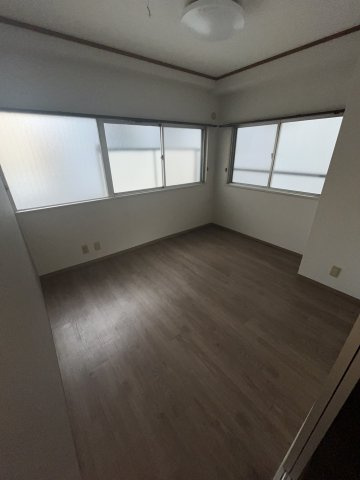 リレント白山の寝室