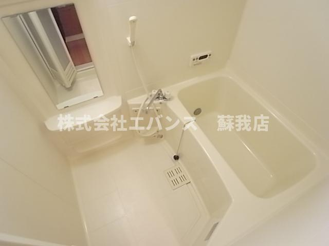 【浴室】 | スプリングチェリーⅠ | 日々の暮らしに欠かせないお風呂です