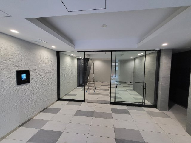 ＡＩＦＬＡＴ四谷若葉のロビー