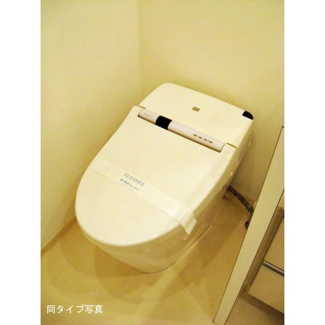 コンフォリア三田ＥＡＳＴのトイレ
