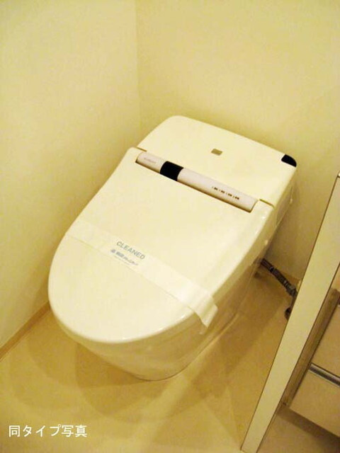 コンフォリア三田ＥＡＳＴのトイレ