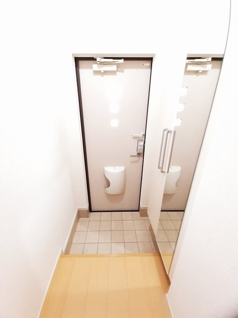 グラン・シャリオの玄関