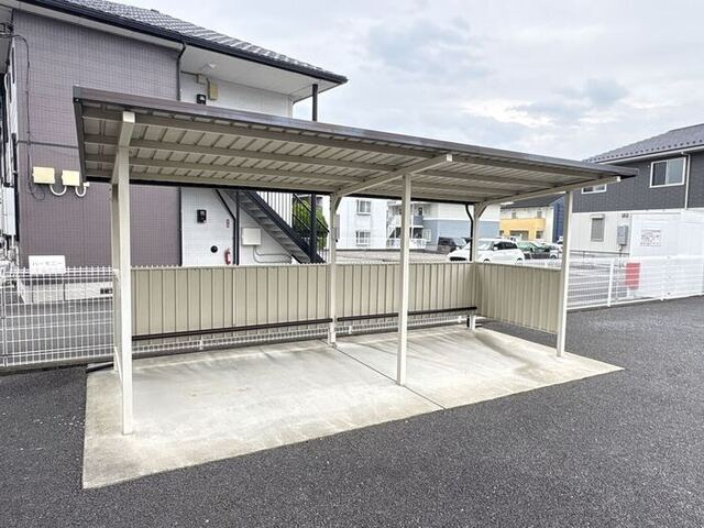 ハッピーネスのその他|駐輪場