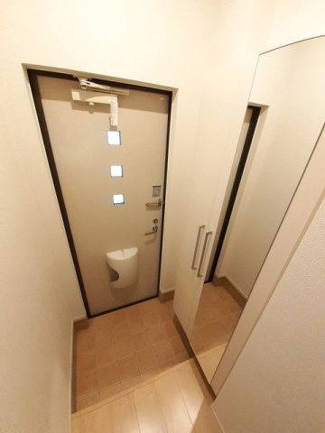 フレグランスⅧの玄関
