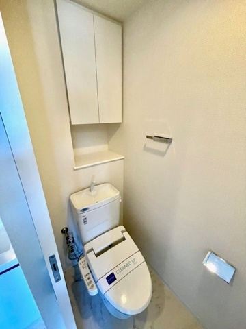 新品家具付きマンション笹塚6(KaGood東京)のトイレ