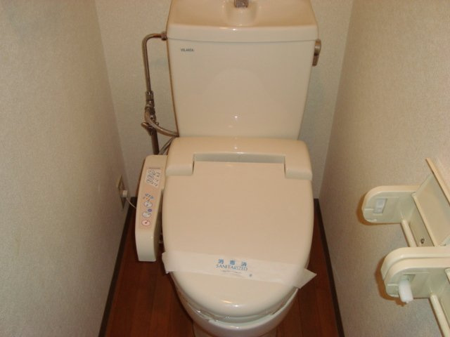 サンパレスのトイレ|シャワー付トイレ