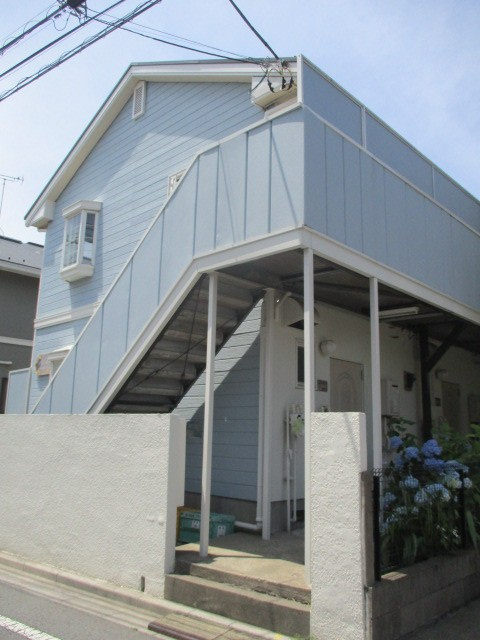 メゾン松村の外観
