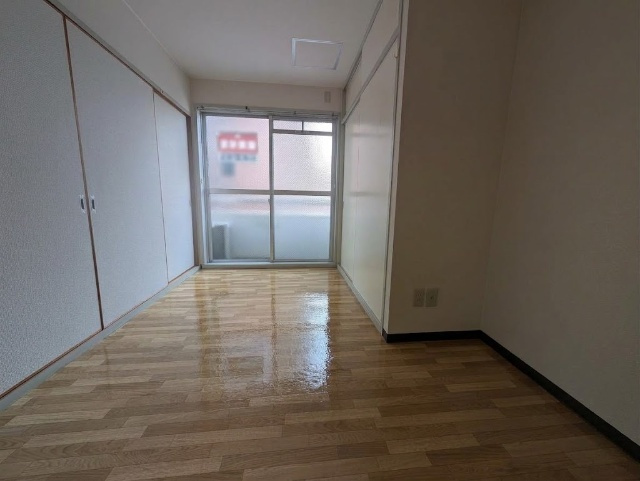 アケボノビルの内装