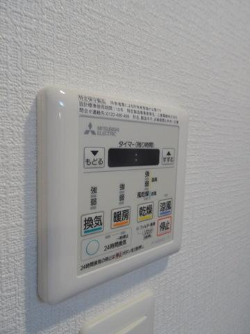 フォーリアライズ大正ソーレの浴室|★浴室乾燥機付★